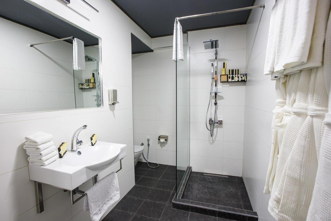 The Phoenix Boutique Hotel 예레반 외부 사진