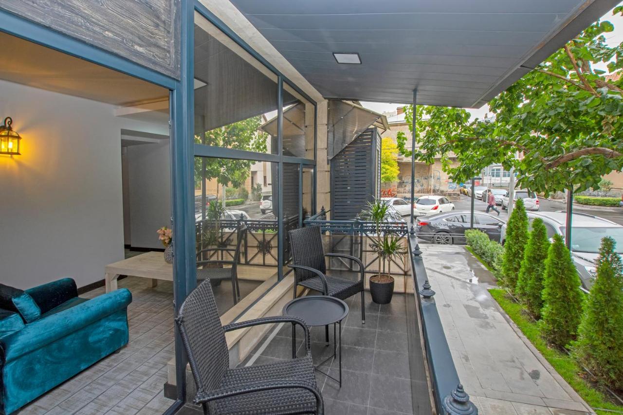 The Phoenix Boutique Hotel 예레반 외부 사진