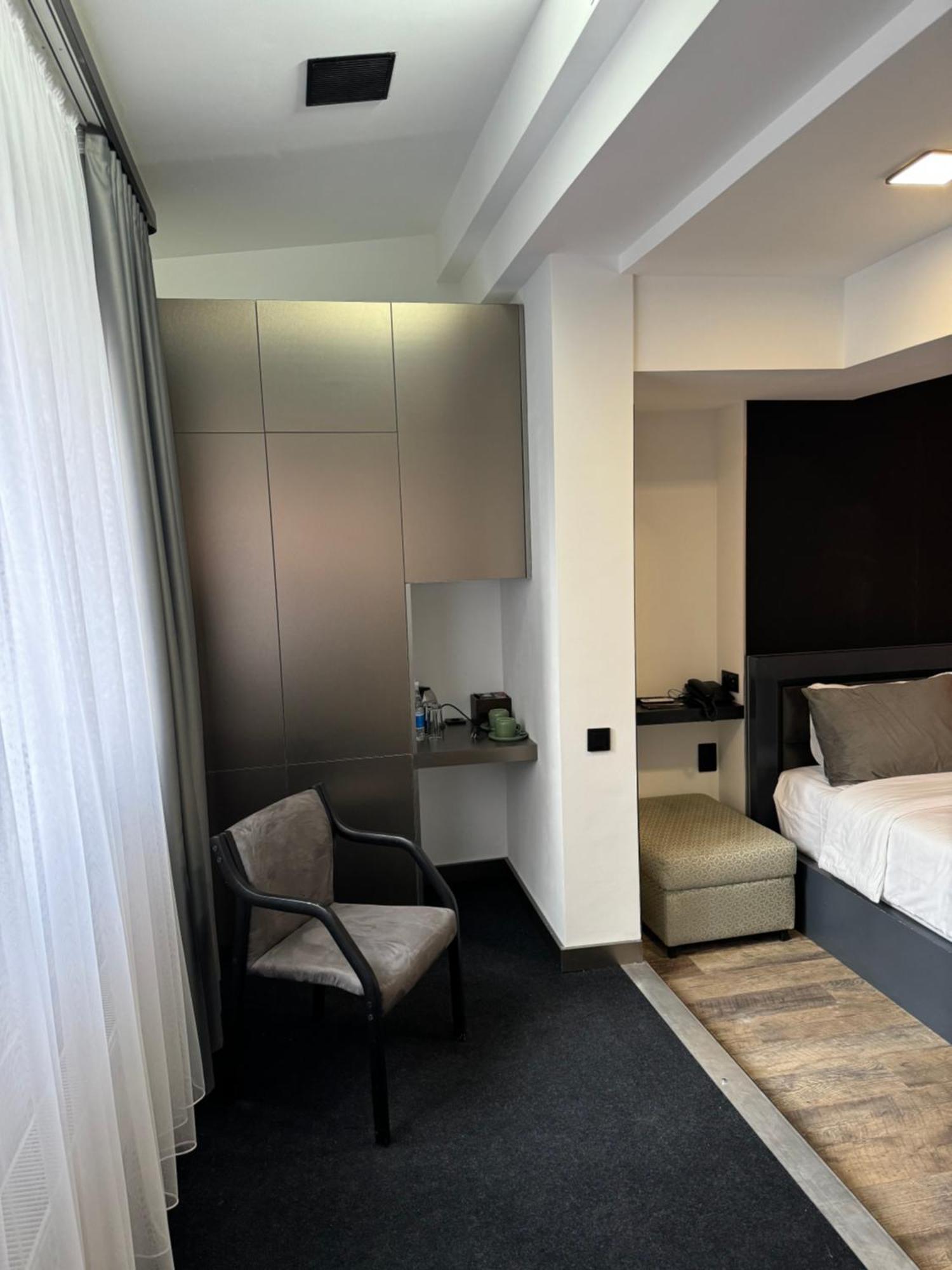 The Phoenix Boutique Hotel 예레반 외부 사진